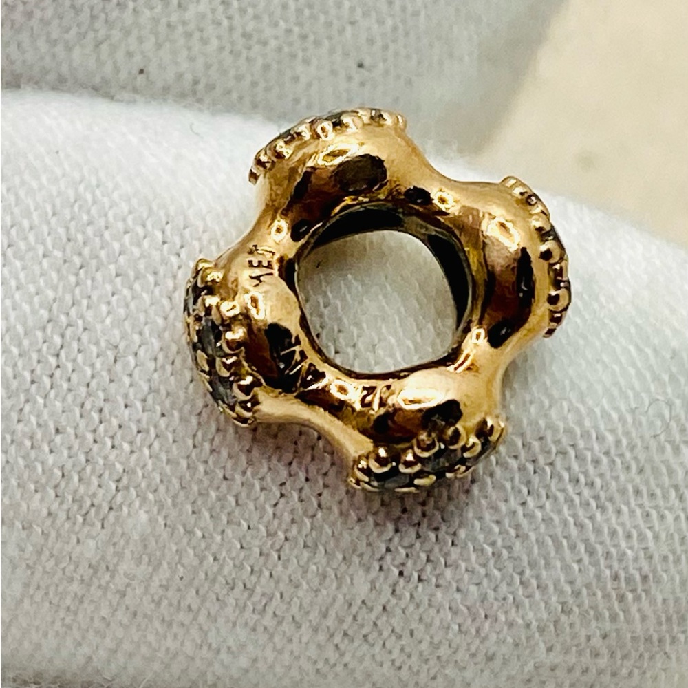 EUC Pandora 787292CZ Pandora Rose Modern LovePods Spacer Charm - Picture 7 of 9